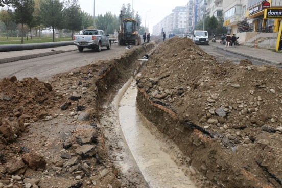 SOSUN CADDESİNDE ALTYAPIYA KÖKLÜ ÇÖZÜM